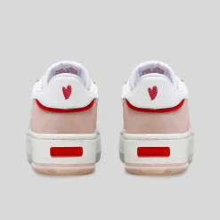 Donna St. Valentine Jazz Court Platform|Saucony Online