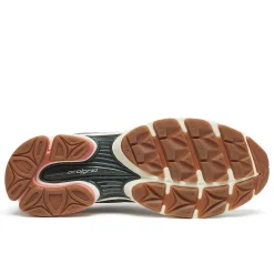 ProGrid Triumph 4 CS|Saucony Flash Sale